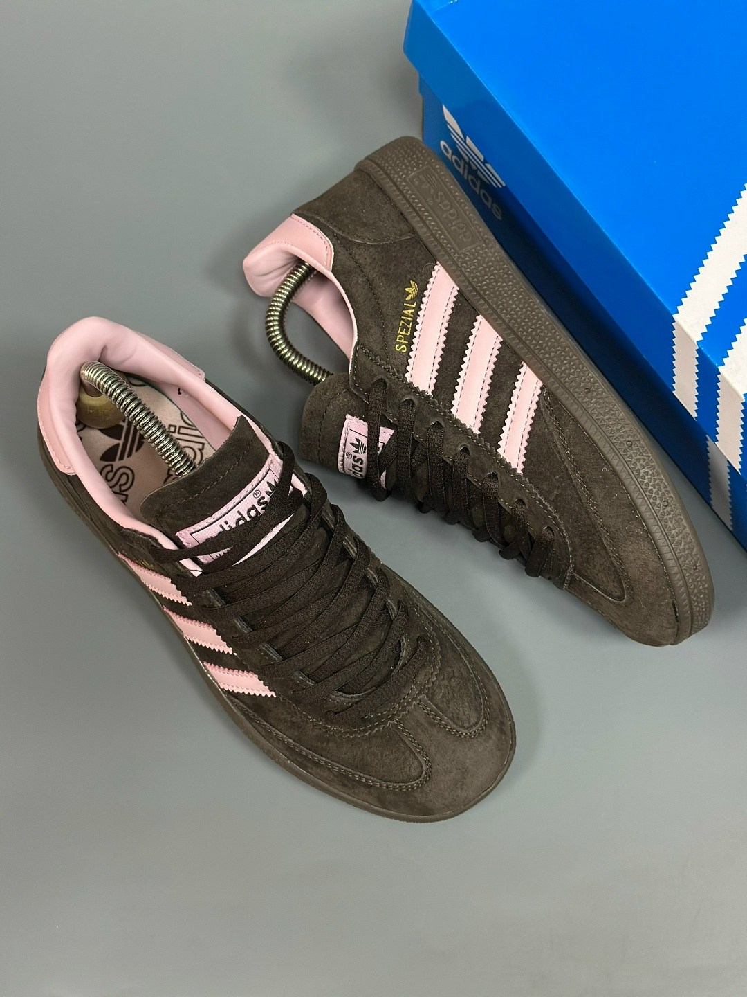 кроссовки adidas,,кроссовки adidas spezial,женские кроссовки adidas,кроссовки adidas samba