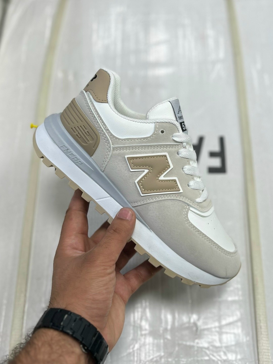 кроссовки new balance 574,кроссовки new balance,кроссовки нью баланс черные замшевые,мужской кроссовки,мужские кроссовки new balance