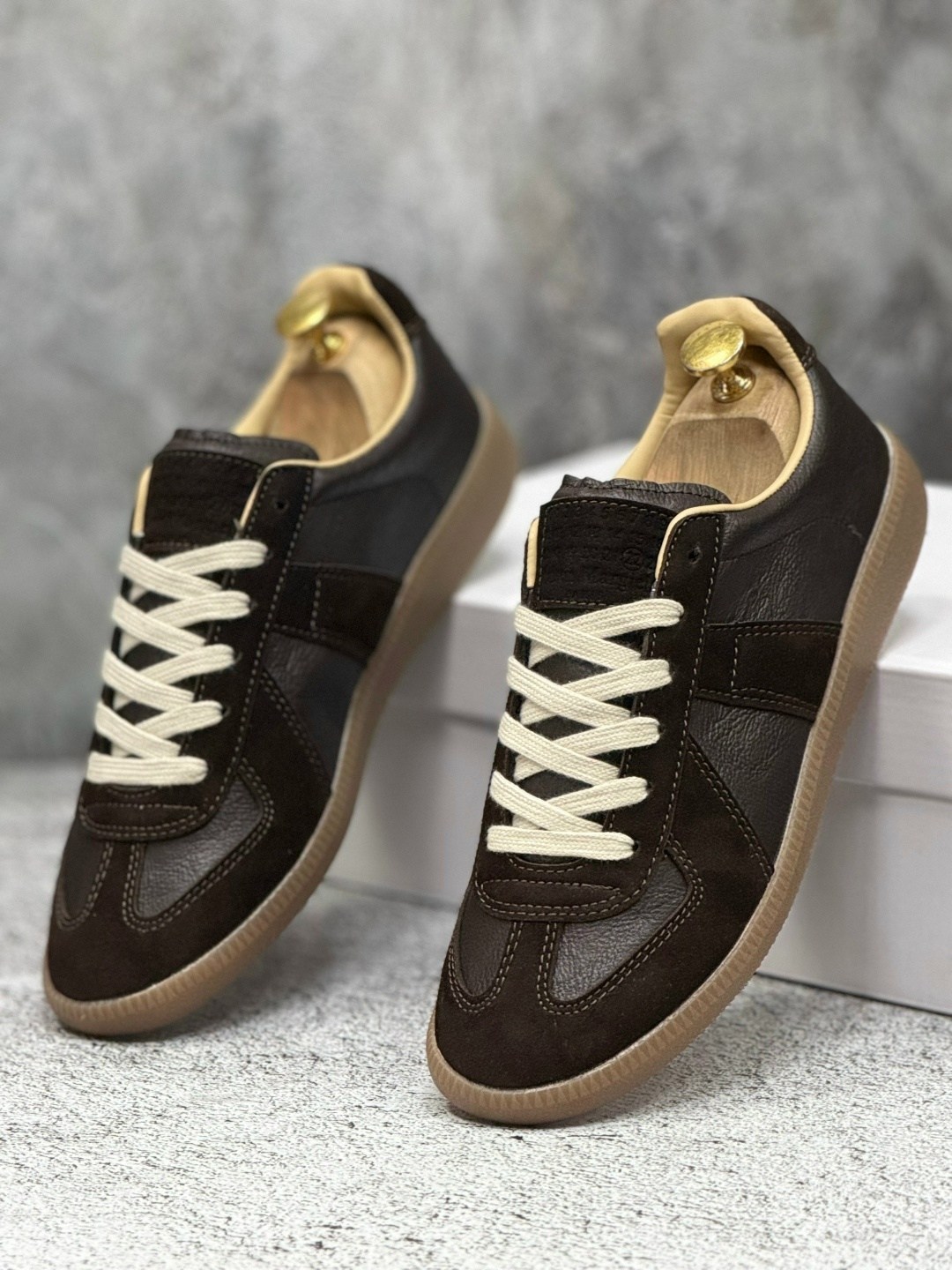,кроссовки maison margiela replica коричневый,maison margiela кроссовки,кроссовки maison margiela replica low top,maison margiela replica кроссовки
