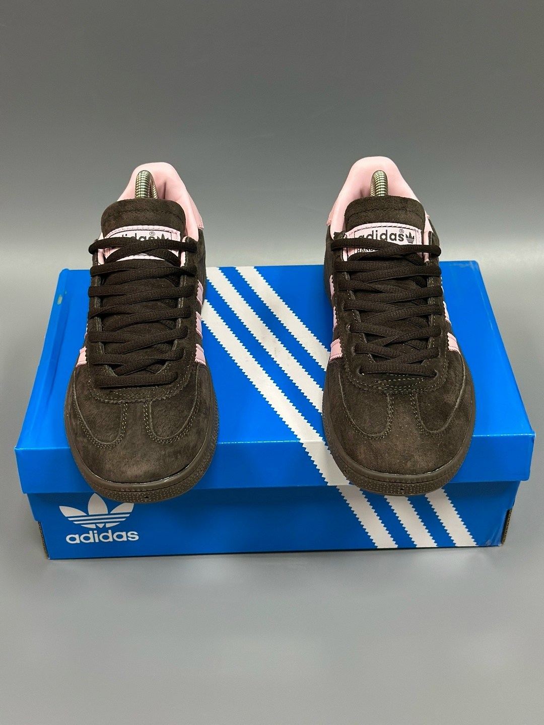 кроссовки adidas,,кроссовки adidas spezial,женские кроссовки adidas,кроссовки adidas samba