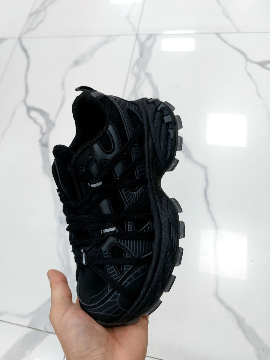 мужские кроссовки balenciaga track premium - white,кроссовки balenciaga,balenciaga кроссовки женские,мужские комбинированные кроссовки balenciaga 2026-2026 белые,кроссовки balenciaga track