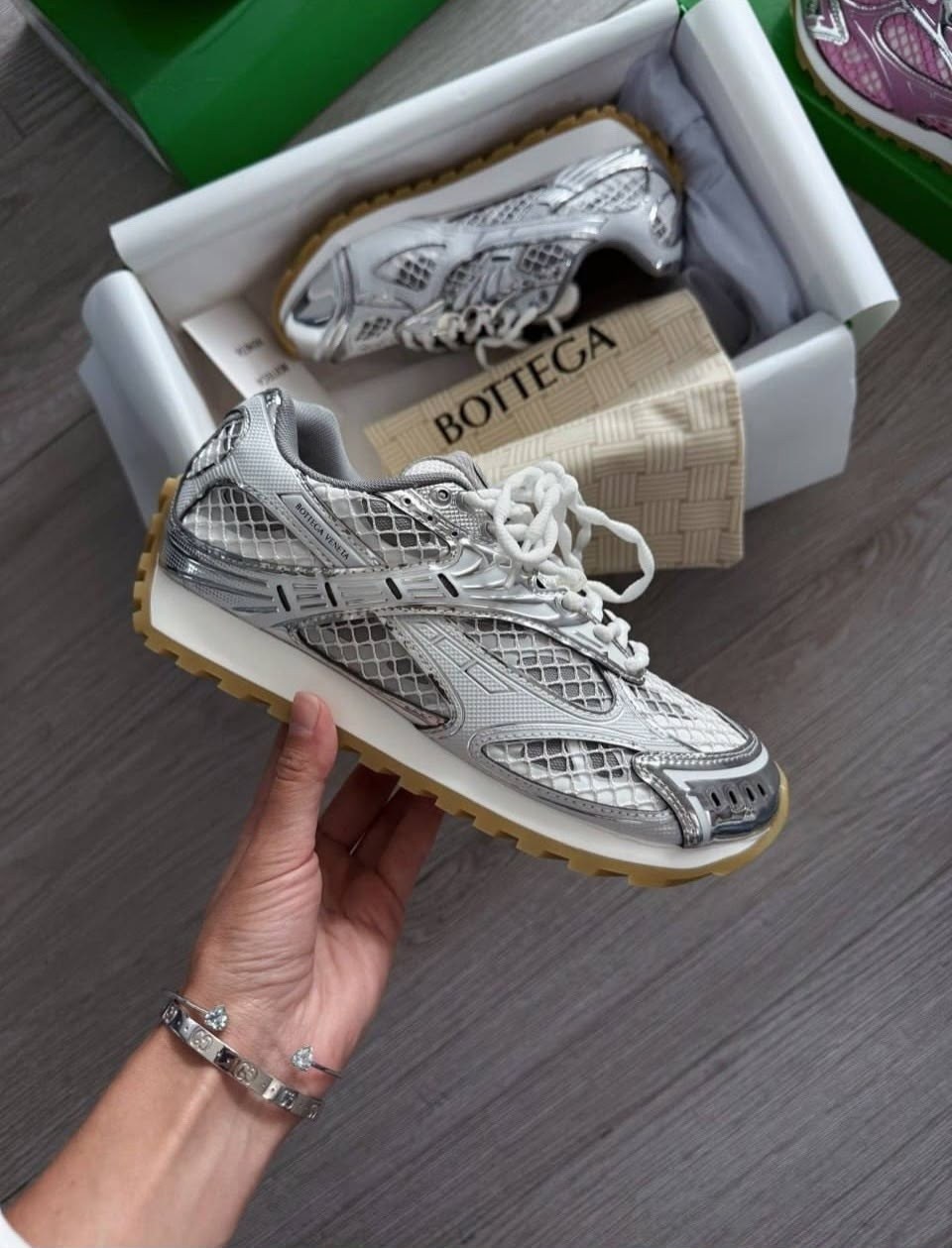 кроссовки,кроссовки bottega veneta,дизайнерские кроссовки,кроссовки женские,спортивная
