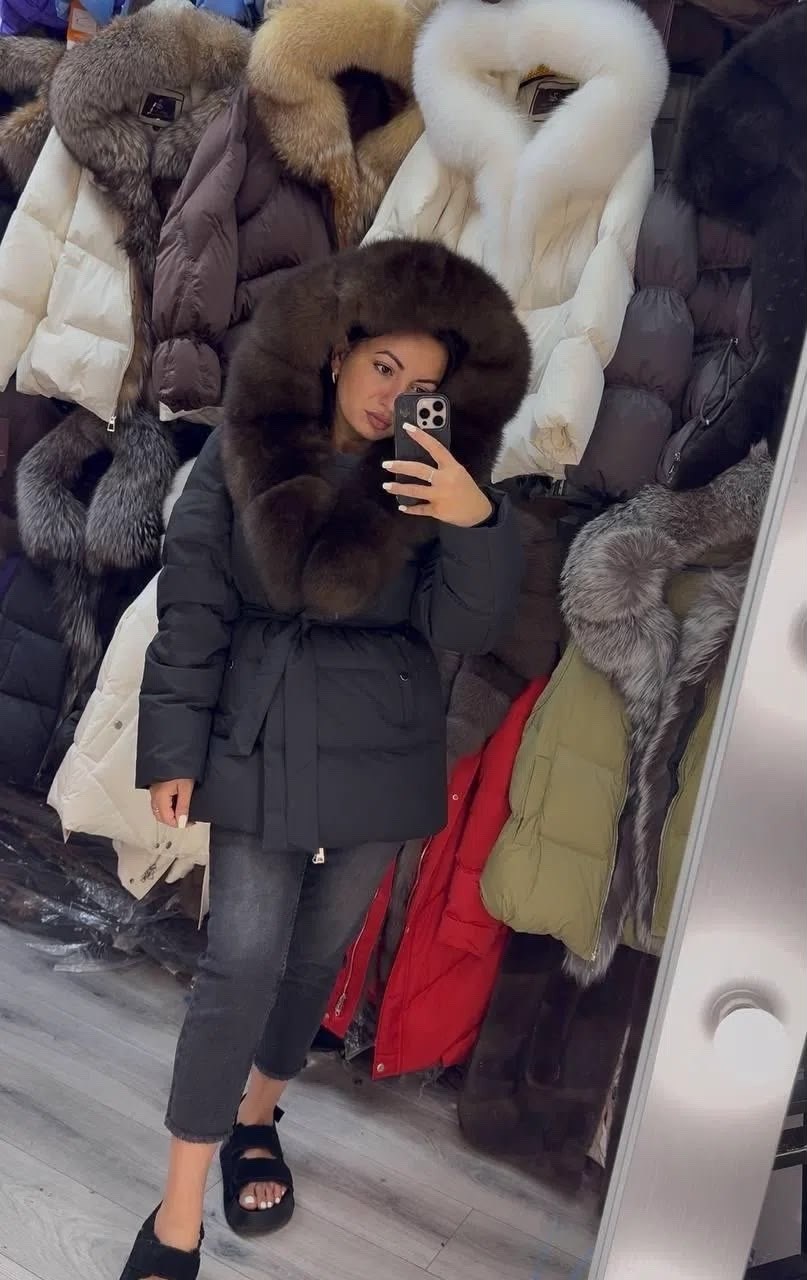 пуховики с мехом,пуховик с натуральным мехом,пуховики,пуховик зимний женский,стильные пуховики с мехом