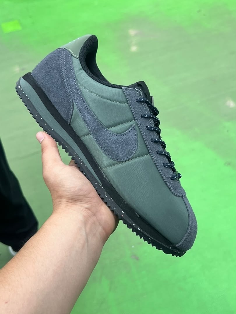 кроссовки nike classic cortez,nike cortez classic,кроссовки nike cortez,женские повседневные кроссовки nike classic cortez,кроссовки спортивные classic cortez