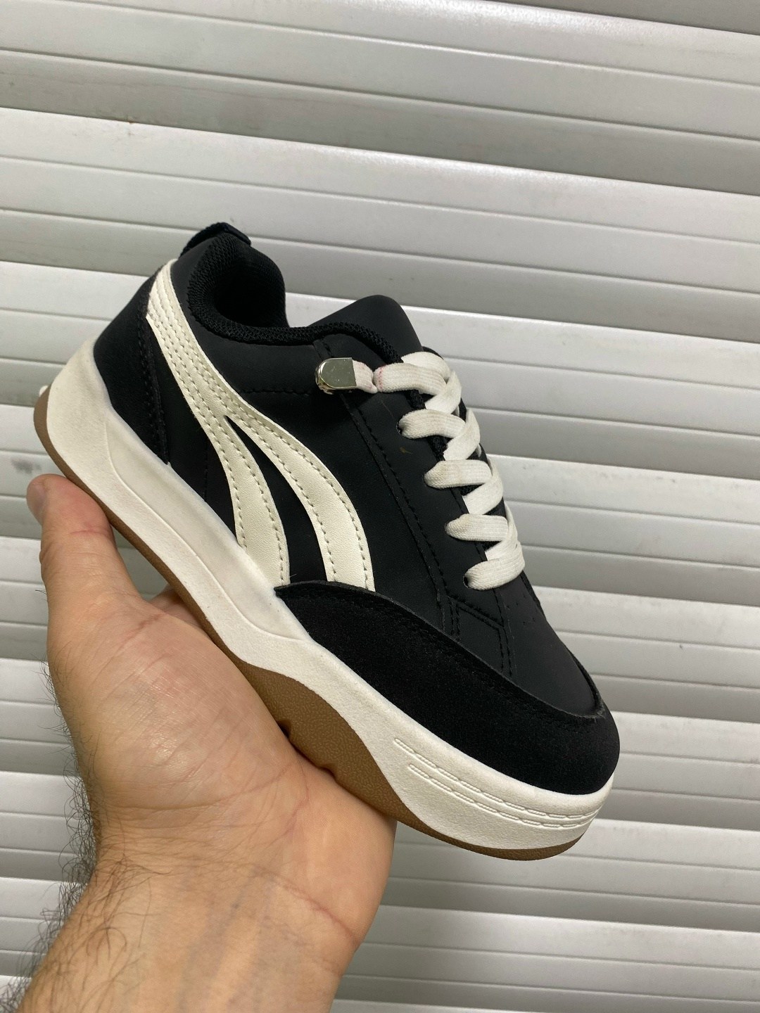 женские кроссовки,, спортивная,кроссовки puma,модные кроссовки
