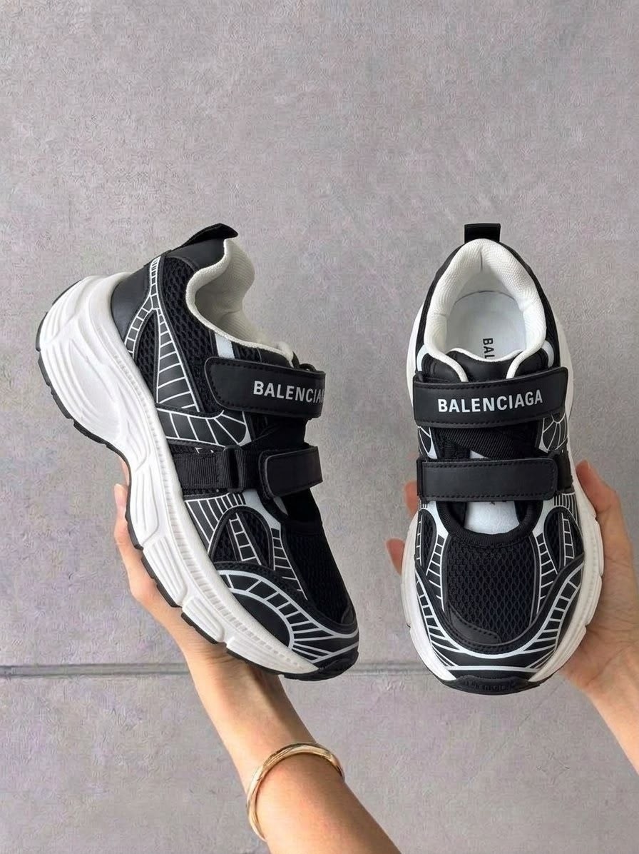 кроссовки женские balenciaga,balenciaga кроссовки,кроссовки,сандалии balenciaga,кроссовки баленсиага