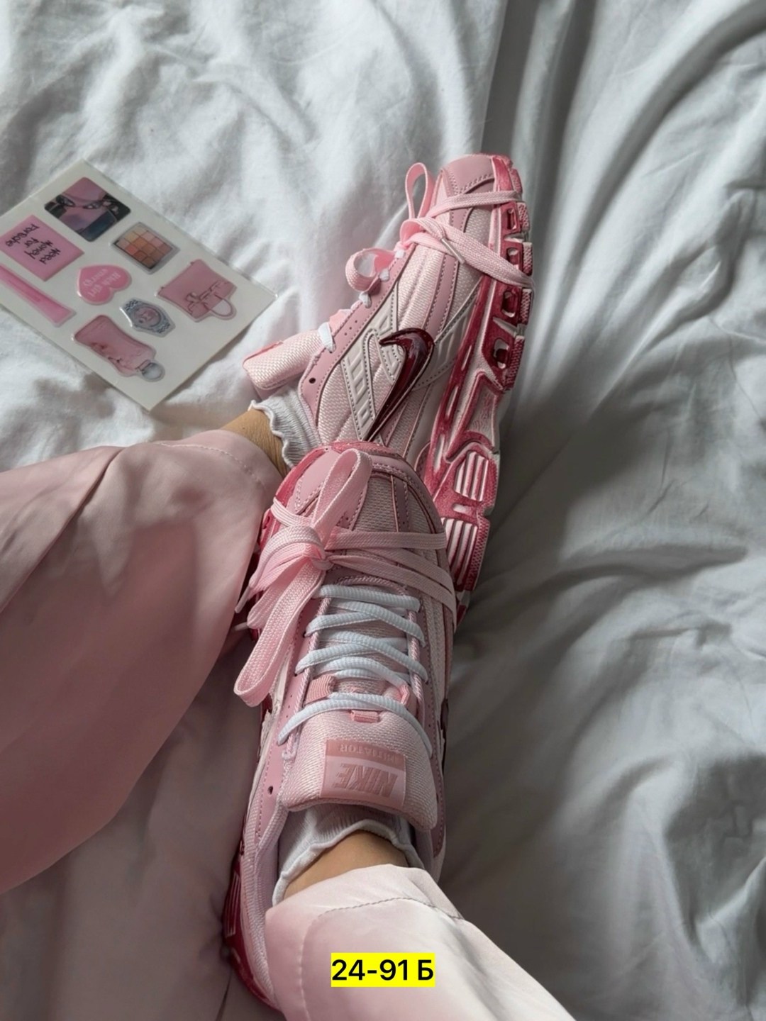 женские кроссовки initiator pink nike,кроссовки для женщин nike initiator pink,кроссовки nike initiator pink,кроссовки nike женские,кроссовки nike initiator pink y2k розовые летние
