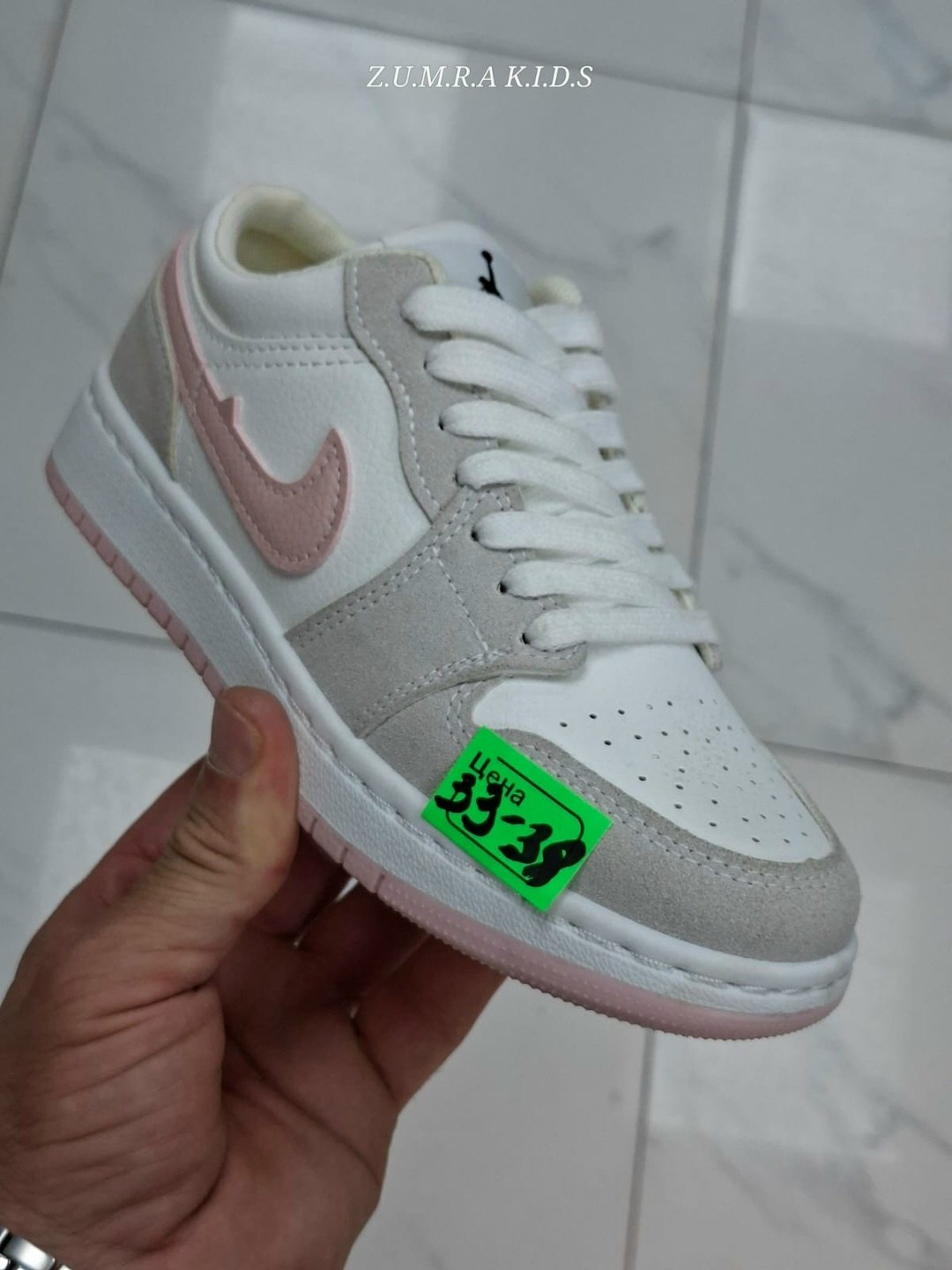 nike air jordan 1 low,air jordan 1 low og black,air jordan 1 low,nike air jordan 1 low se,air jordan 1 low black white