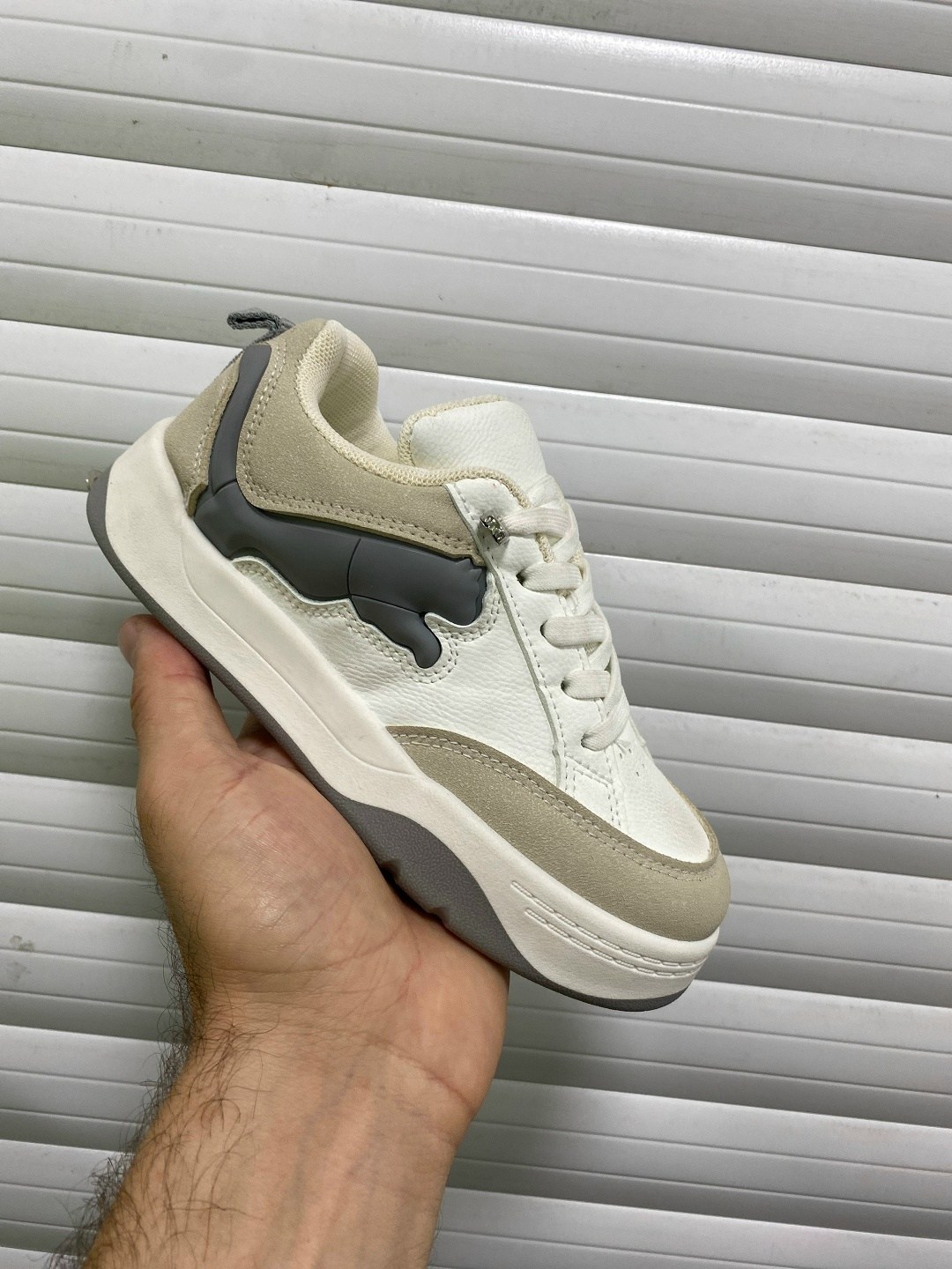 женские кроссовки,, спортивная,кроссовки puma,модные кроссовки