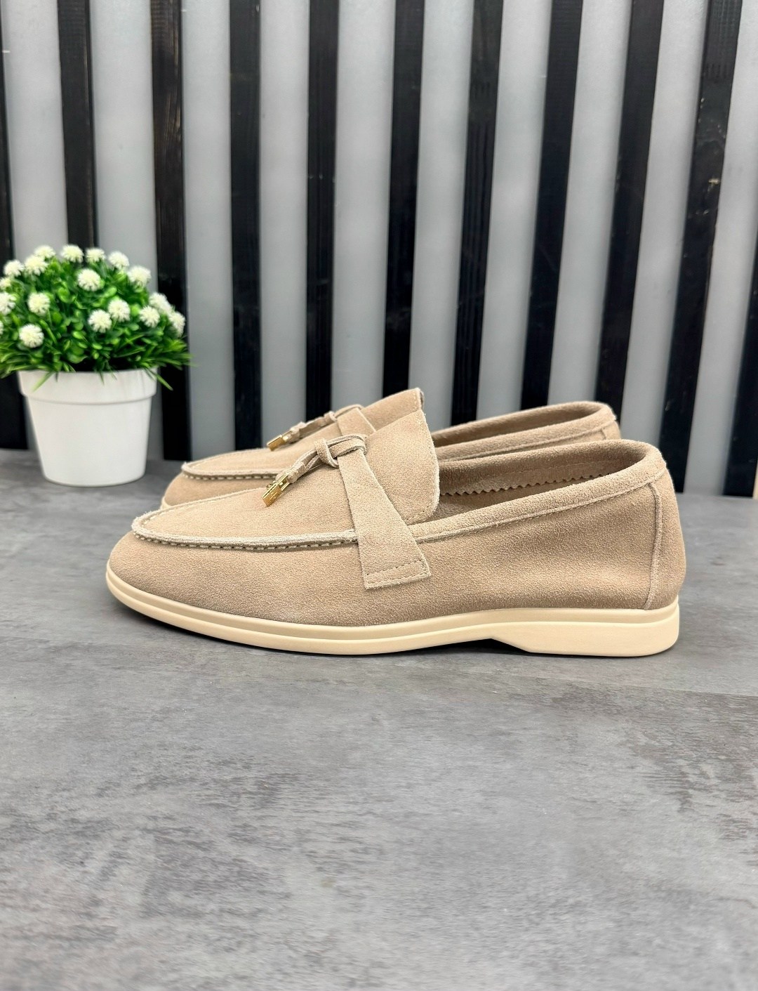 лоферы из натуральной замши loro piana premium shoes,loro piana лоферы,loro piana лоферы женские замшевые,лоферы из натуральной замши,лоферы замшевые