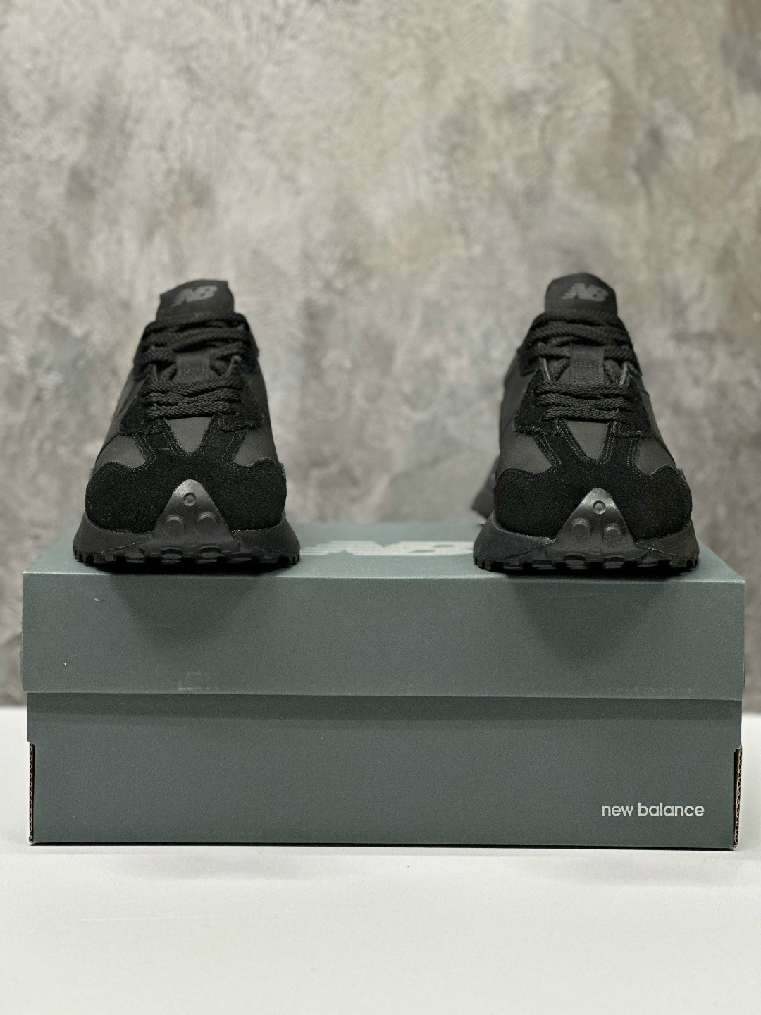 кроссовки мужские new balance,кроссовки new balance,кроссовки new balance 327,new balance 327 черные,new balance 327 triple black