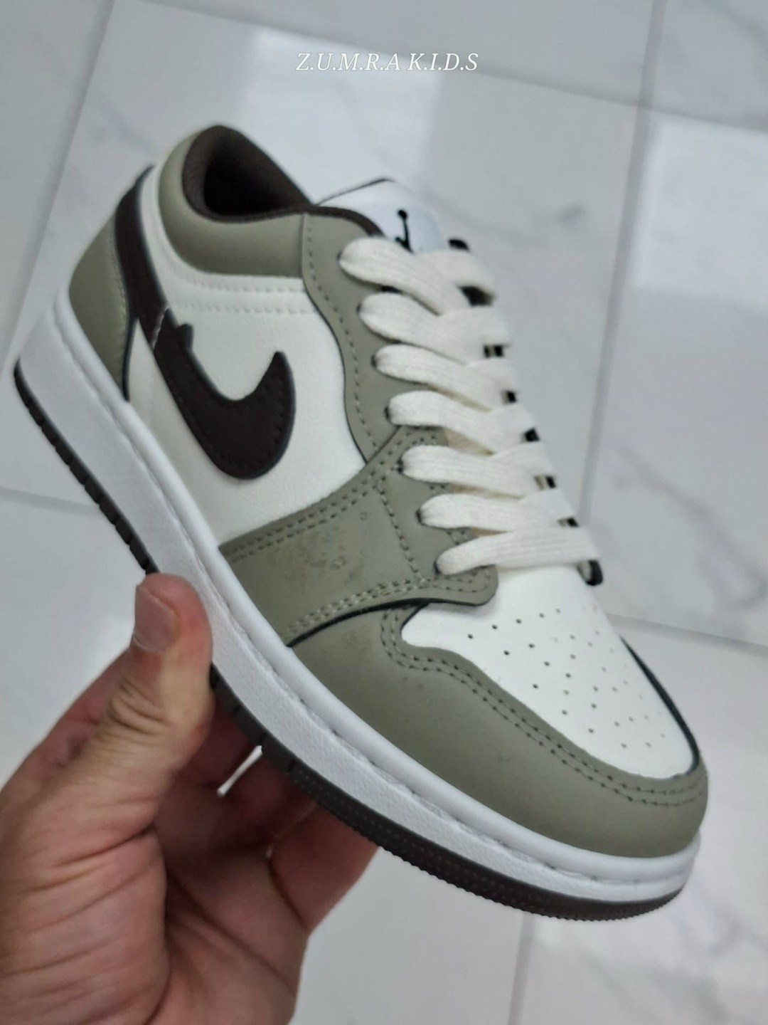 nike air jordan 1 low,air jordan 1 low og black,air jordan 1 low,nike air jordan 1 low se,air jordan 1 low black white