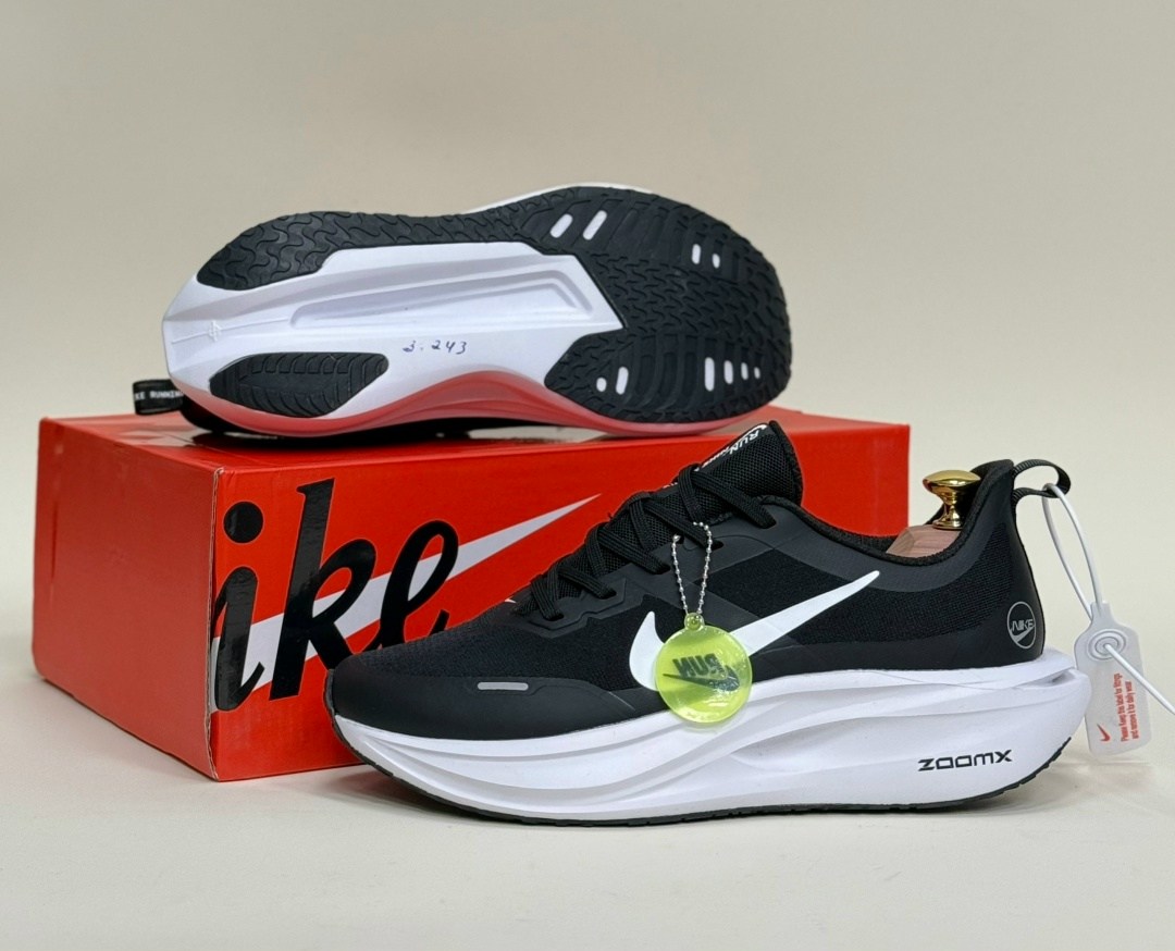 кроссовки мужские nike,кроссовки,nike кроссовки,кроссовки nike vomero,кроссовки мужские женские