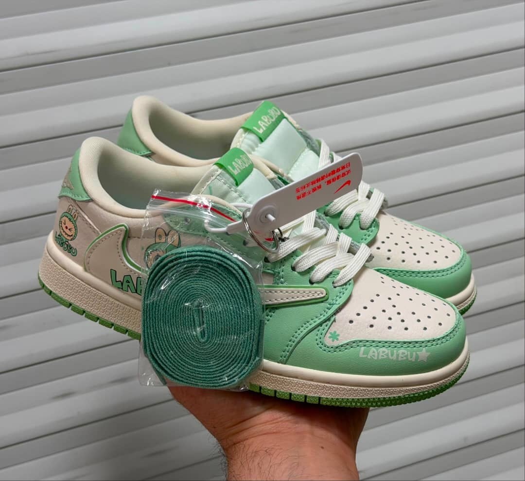 кроссовки,nike air jordan 1 low travis scott,женские кроссовки,кроссовки nike air jordan 1 low x travis scott,оригинальные кроссовки