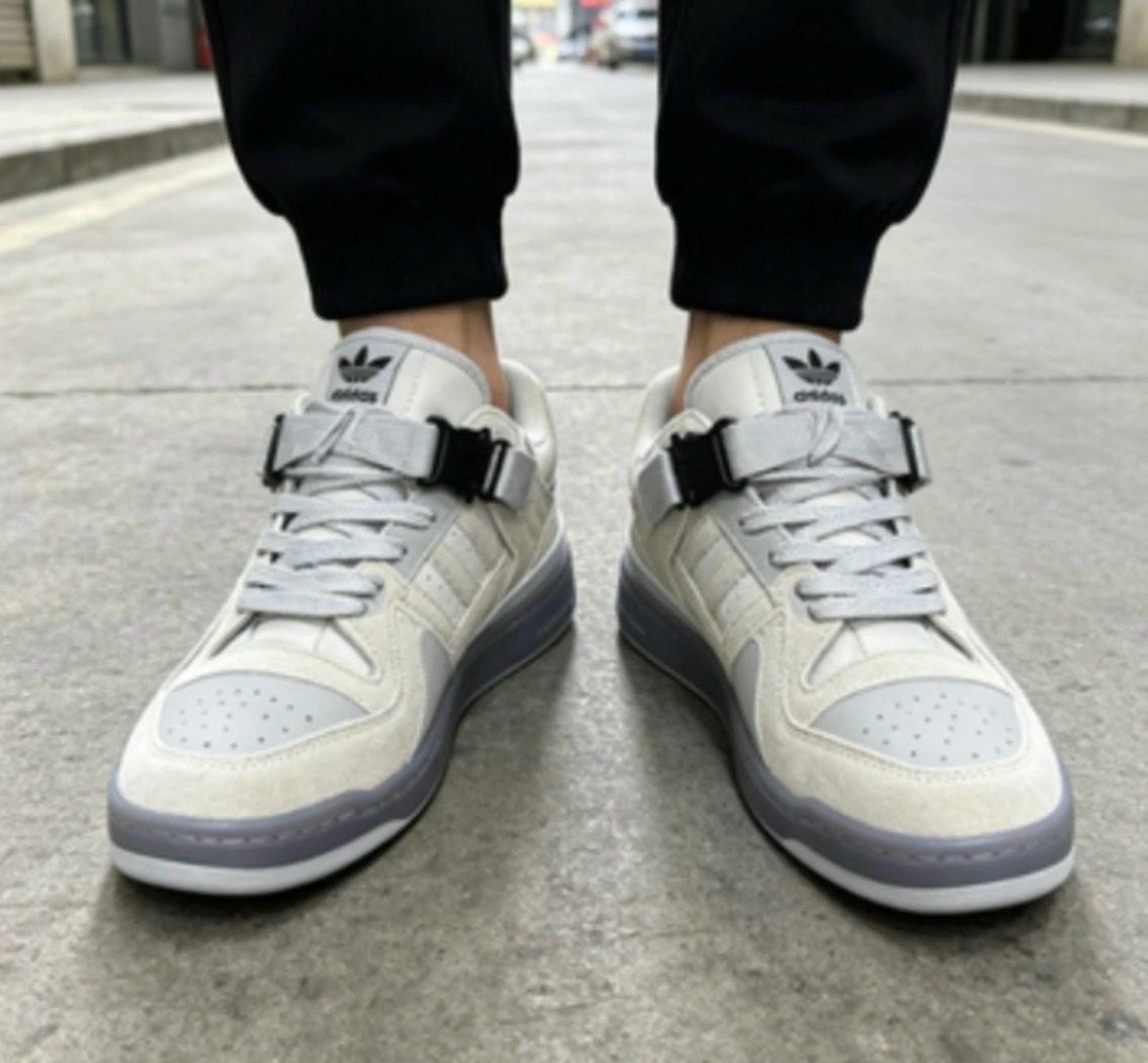 кроссовки bad bunny x adidas forum buckle low,кроссовки adidas forum low bad bunny,кроссовки adidas,кроссовки bad bunny x adidas forum low,кроссовки bad bunny x adidas forum low цвет серый