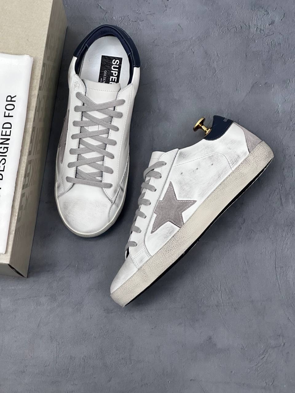 мужские кроссовки golden goose superstar белый серебряный,мужские кроссовки golden goose superstar со звездой белый серебряный,,golden goose super star,golden goose кроссовки