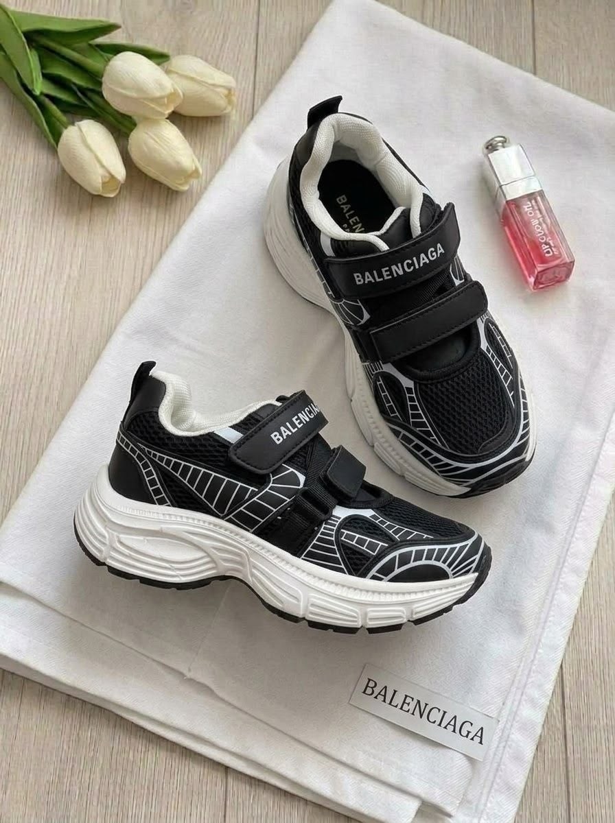 кроссовки женские balenciaga,balenciaga кроссовки,кроссовки,сандалии balenciaga,кроссовки баленсиага