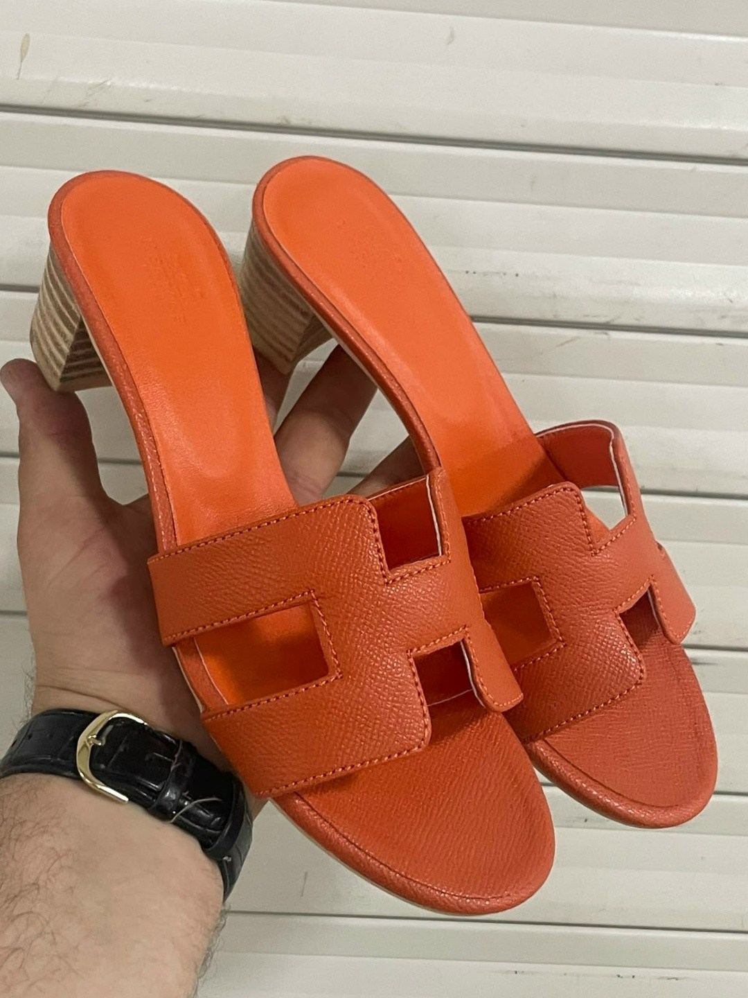 ,шлепки hermes oran,hermes ,шлепки гермес женские,hermes босоножки