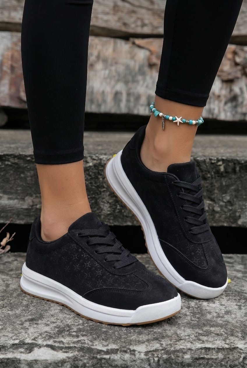 кроссовки женскиe,кроссовки для женщин,кроссовки женский adidas,модные кроссовки,женские повседневные кроссовки