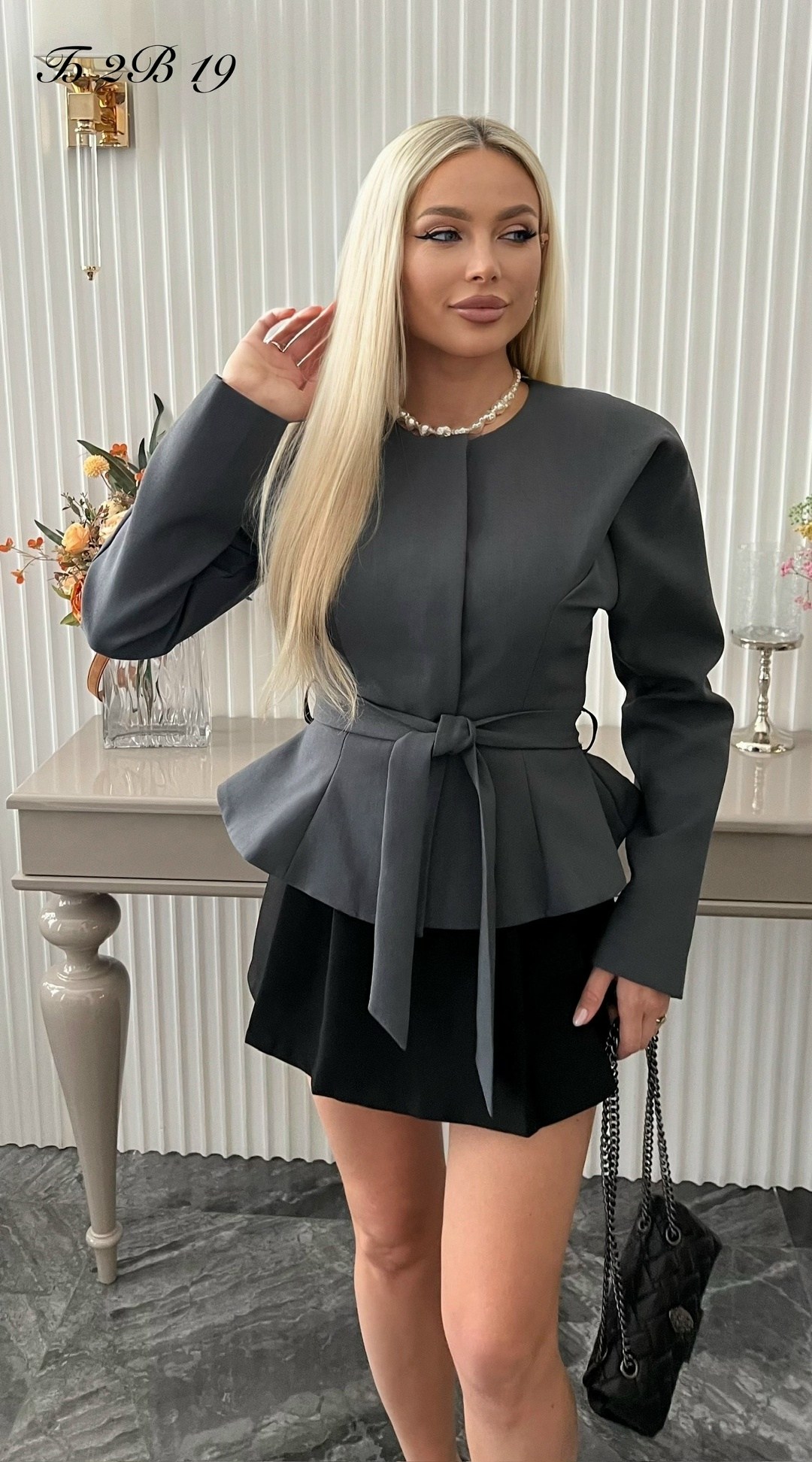 женский пиджак,куртка плащевка,куртка бомбер,женская куртка,
