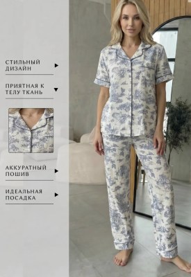 Костюм