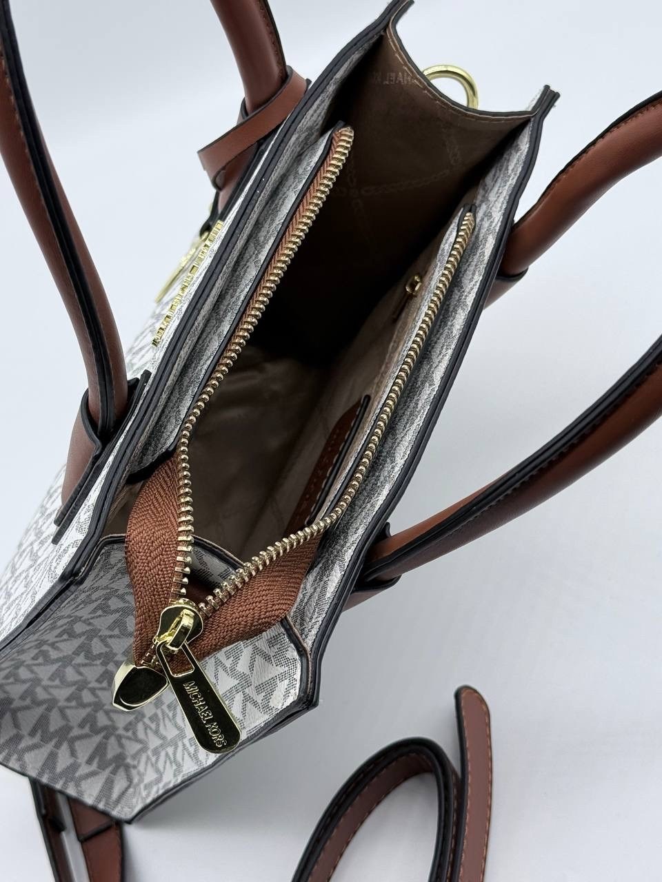 сумка женская michael kors,сумка michael kors,сумка michael kors оригинал,сумка michael kors женские сумки,сумка на плечо кросс-боди michael kors