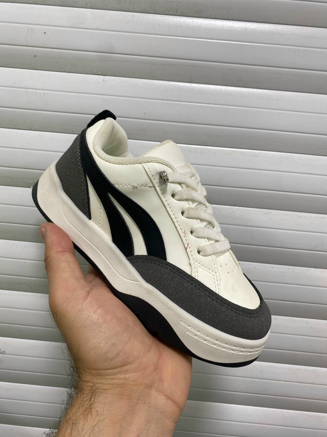 женские кроссовки,, спортивная,кроссовки puma,модные кроссовки