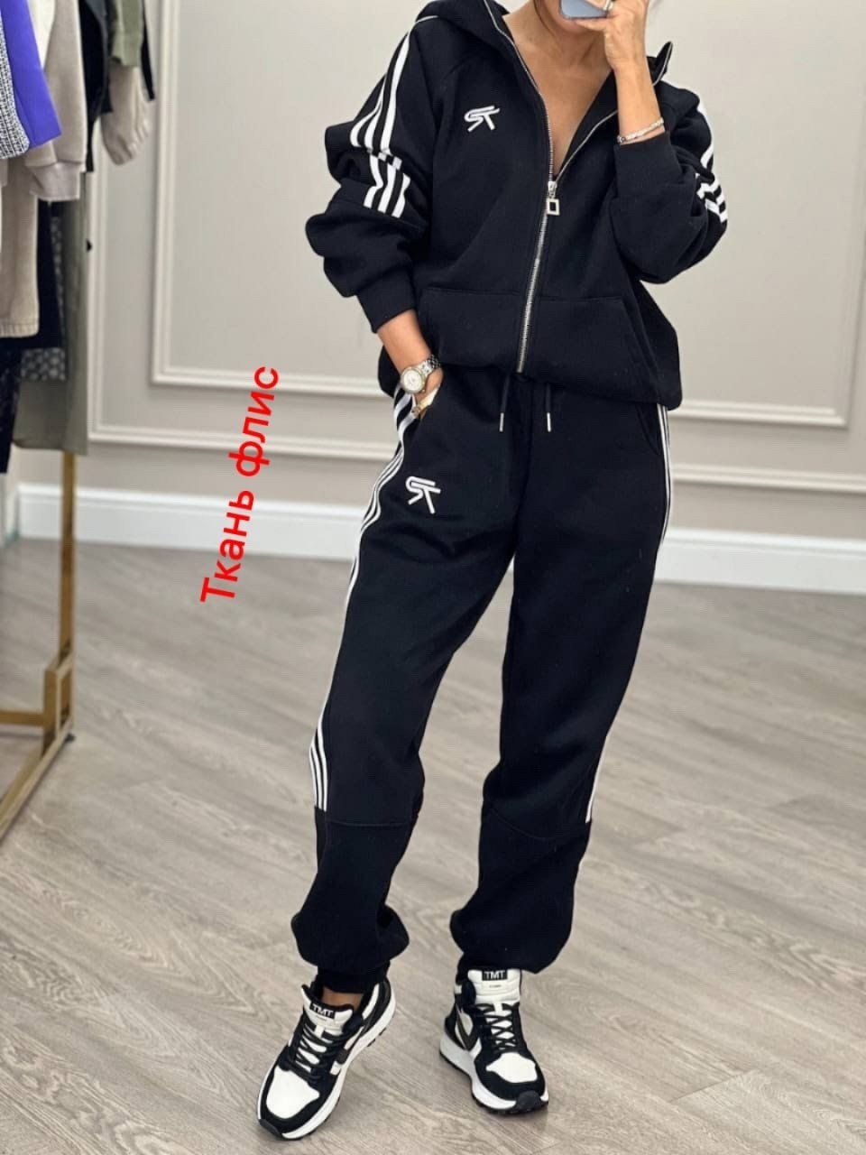 костюм спортивный женский adidas арт. 11432284,женский спортивный костюм adidas арт. 11430978,спортивный костюм женский adidas,женский спортивный костюм adidas на флисе,спортивный костюм женский