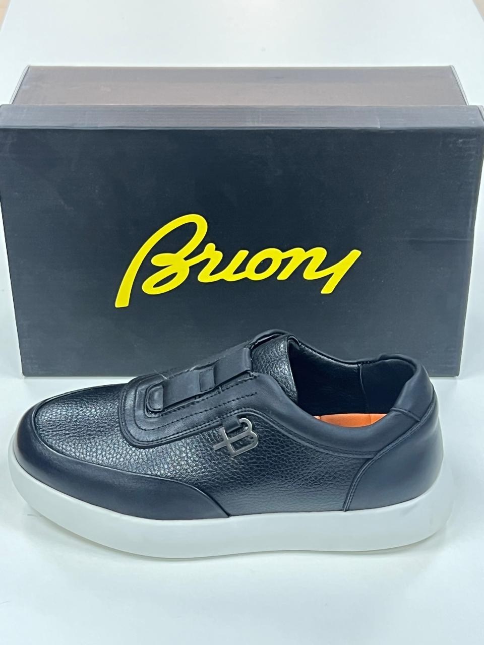 ,мужская ,слипоны мужские,слипоны santoni,мужские кеды