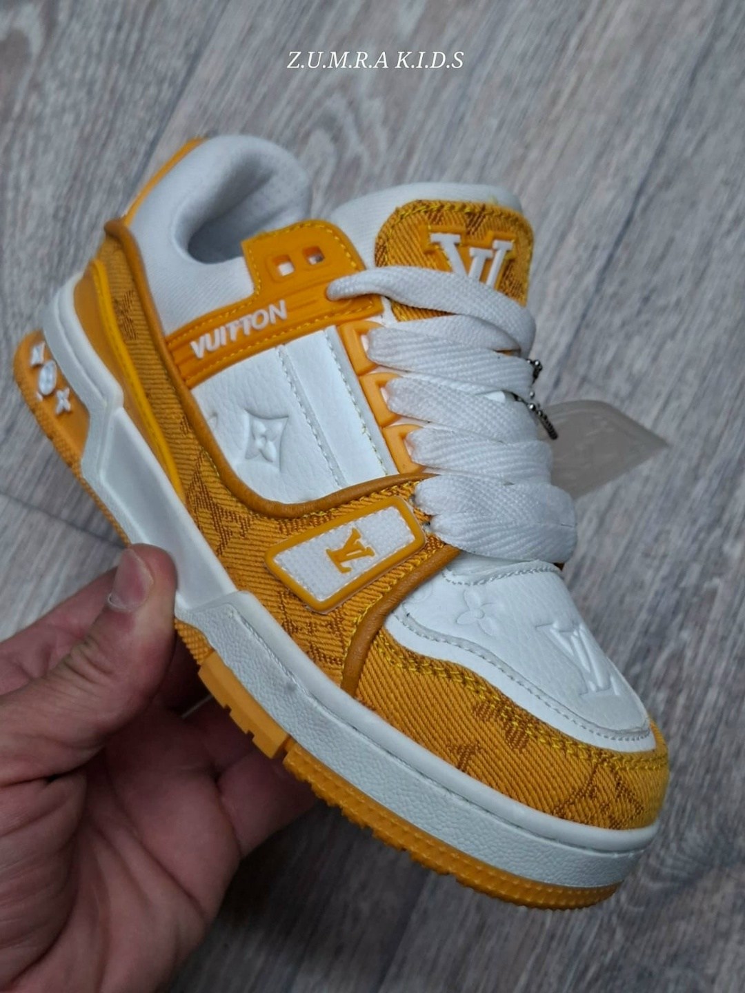 кроссовки louis vuitton,louis vuitton кроссовки мужские,кроссовки луи виттон trainer,луи витон зелёные кросовки,кроссовки louis vuitton trainer