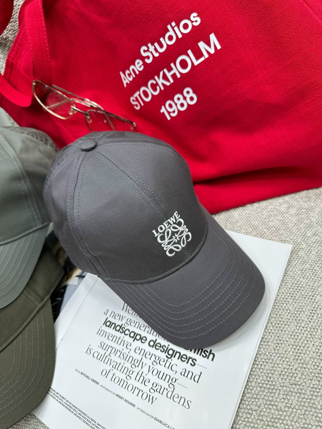 бейсболка balenciaga,стильная бейсболка,бейсболка loewe,бейсболка,кепка