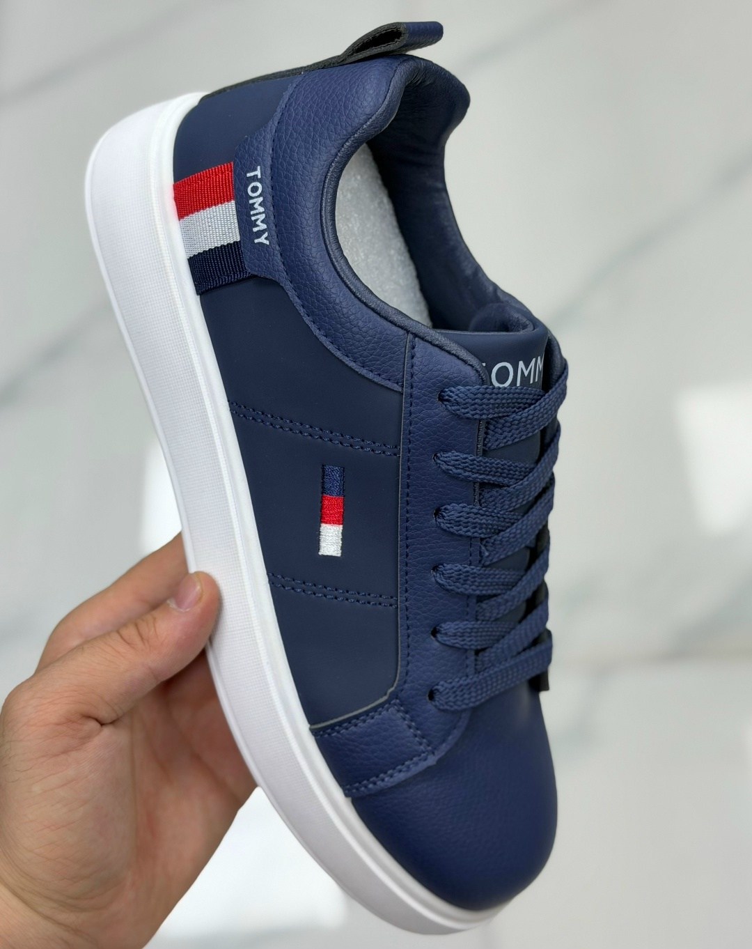 мужские кроссовки tommy hilfiger,мужские кеды tommy hilfiger,кроссовки tommy hilfiger,кеды tommy hilfiger,