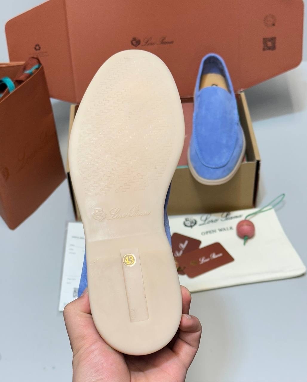 лоферы loro piana summer walk,лоферы из натуральной замши loro piana,лоферы loro piana,лоферы мужские замшевые loro piana голубые,лоферы мужские loro piana