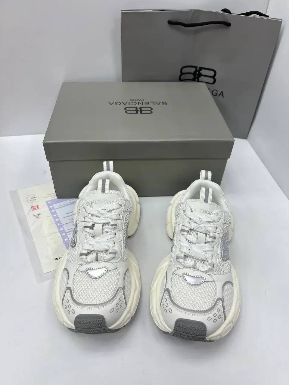 кроссовки женские balenciaga,баленсиага кроссовки в сетку,кроссовки balenciaga,женские кроссовки,кроссовки баленсиага