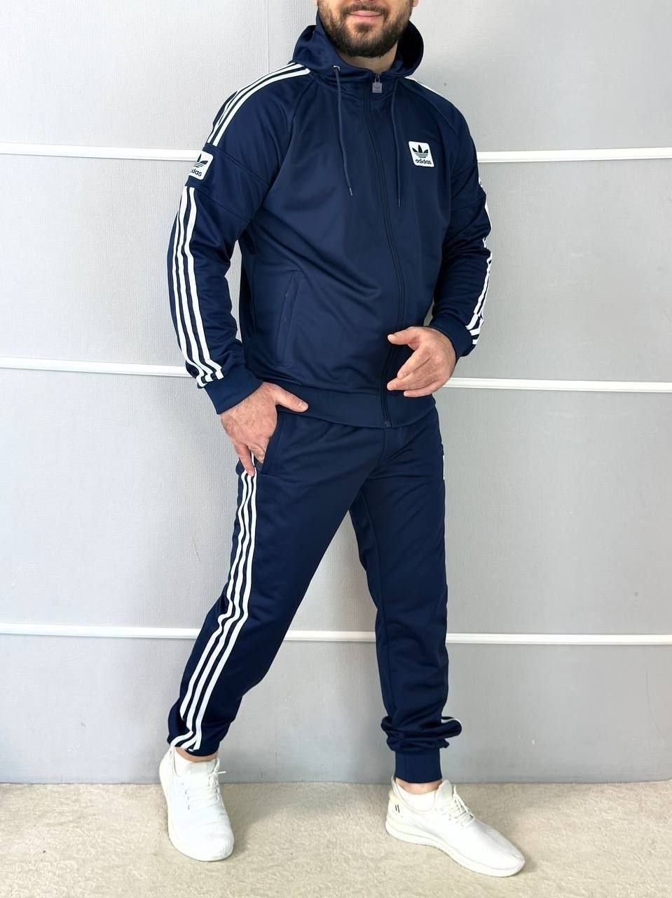 мужской спортивный костюм adidas,спортивный костюм adidas,спортивный костюм адидас,спортивные костюмы адидас мужские,спортивный костюм adidas из 90-х