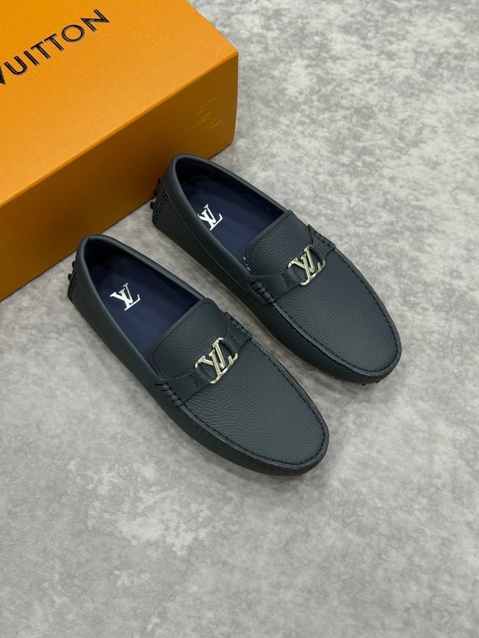 мокасины мужские луи виттон,мокасины louis vuitton,louis vuitton кожаные мокасины синего цвета,мужские кожаные мокасины louis vuitton 2026-2026 черные,мокасины louis vuitton мужские