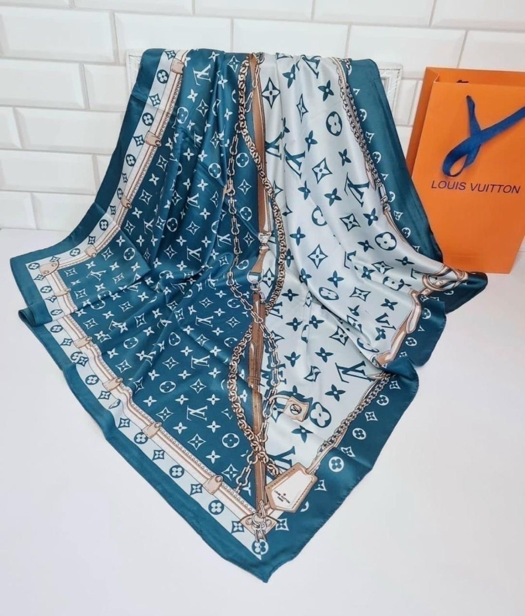 брендовый платок louis vuitton,платок louis vuitton,брендовый платок,шелковые платки,платки женские