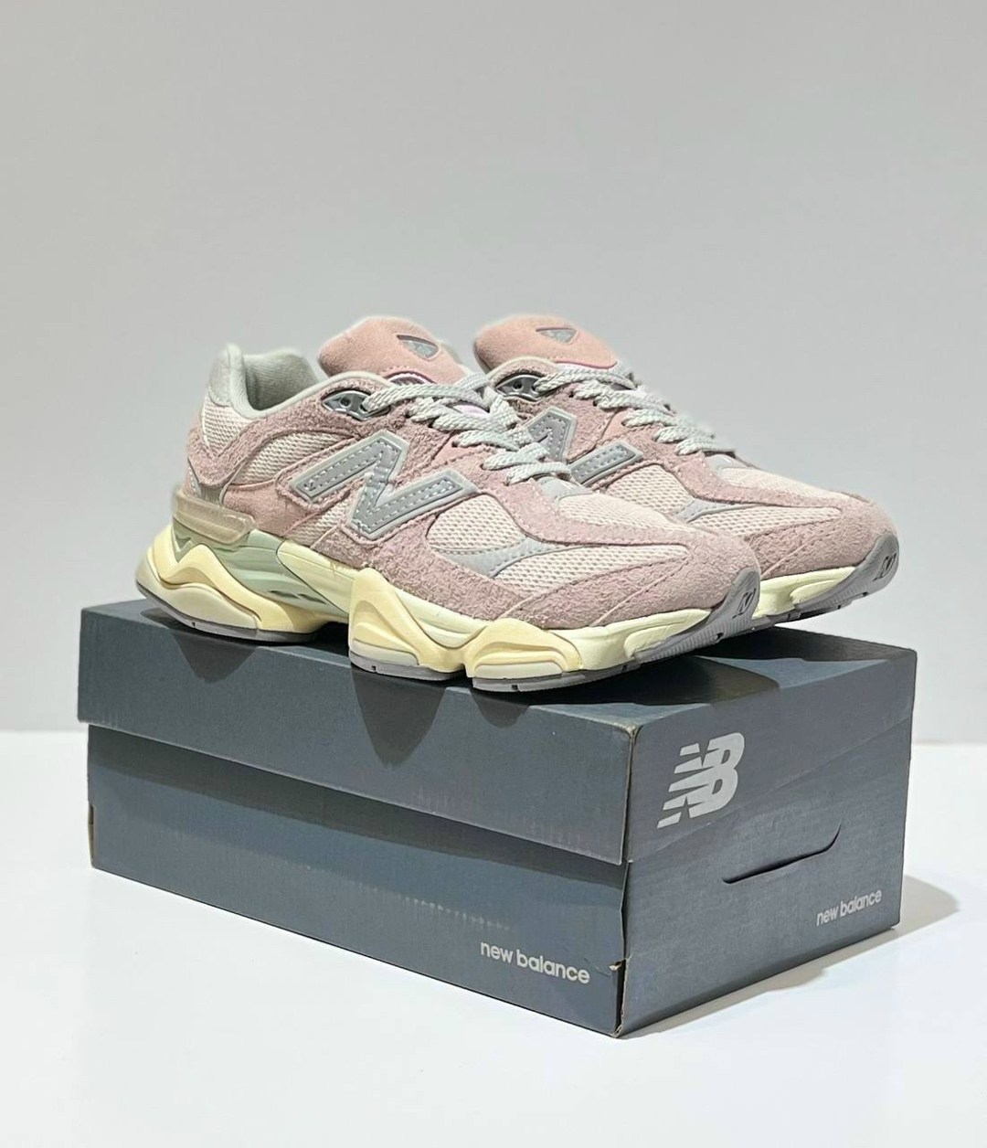 кроссовки new balance 9060,кроссовки new balance,new balance 9060,кроссовки женские new balance,спортивные кроссовки унисекс new balance 9060 розовые 37.5 eu