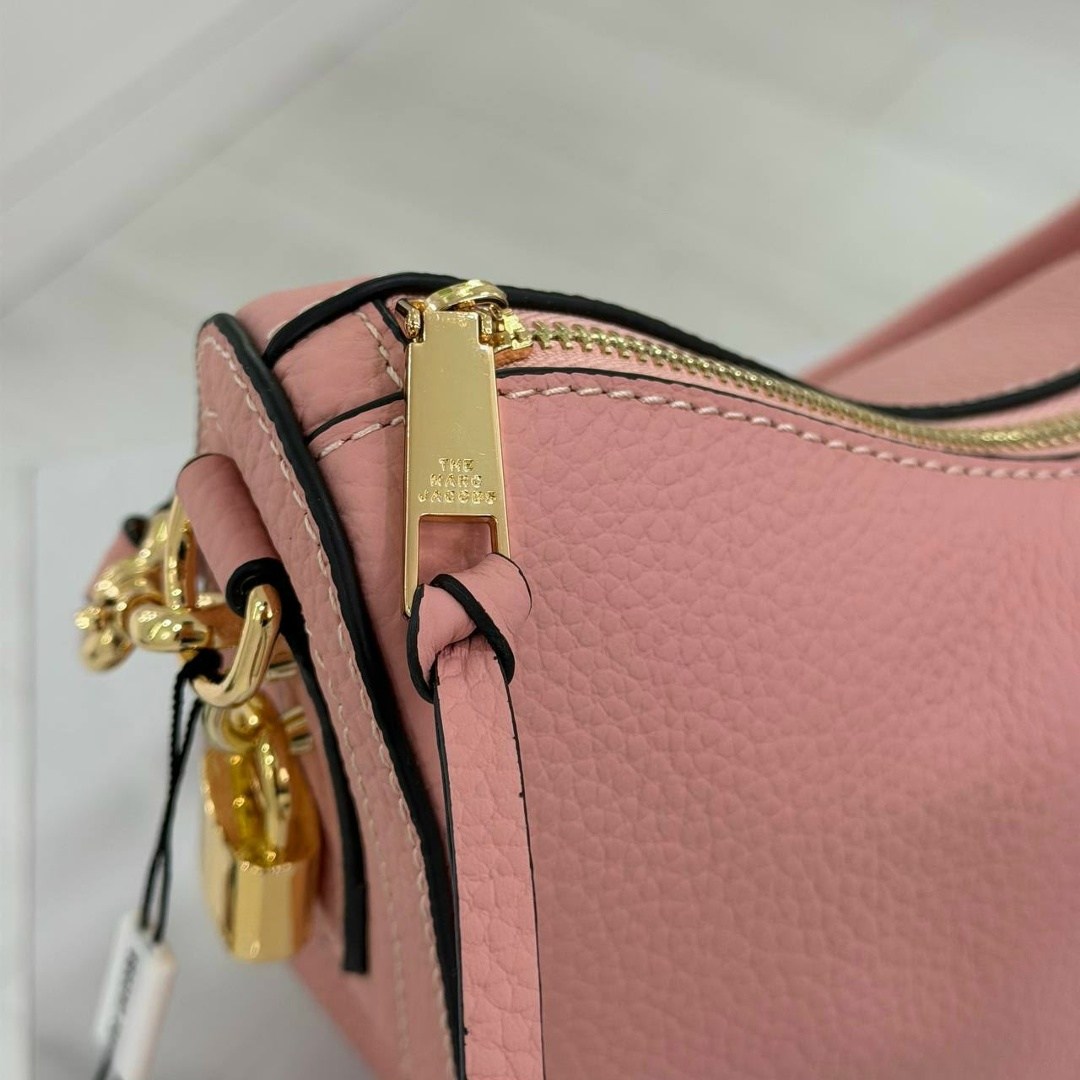 marc jacobs сумка женская,сумка-хобо через плечо marc jacobs,marc jacobs сумка,сумка-хобо от marc jacobs из натуральной кожи,сумка женская модная