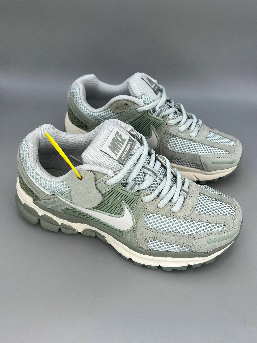 кроссовки nike zoom vomero 5,кроссовки nike air zoom vomero 5,nike air zoom vomero 5,мужские кроссовки nike zoom vomero 5,nike zoom vomero 5
