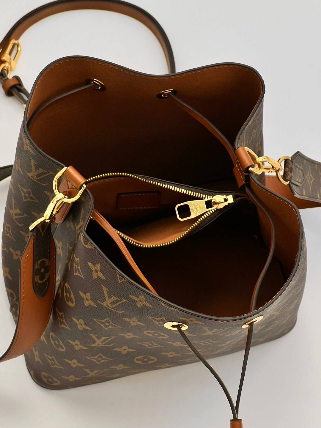 сумка louis vuitton,сумка луи виттон,louis vuitton сумка ведро,женская сумка louis vuitton,сумочка луи виттон