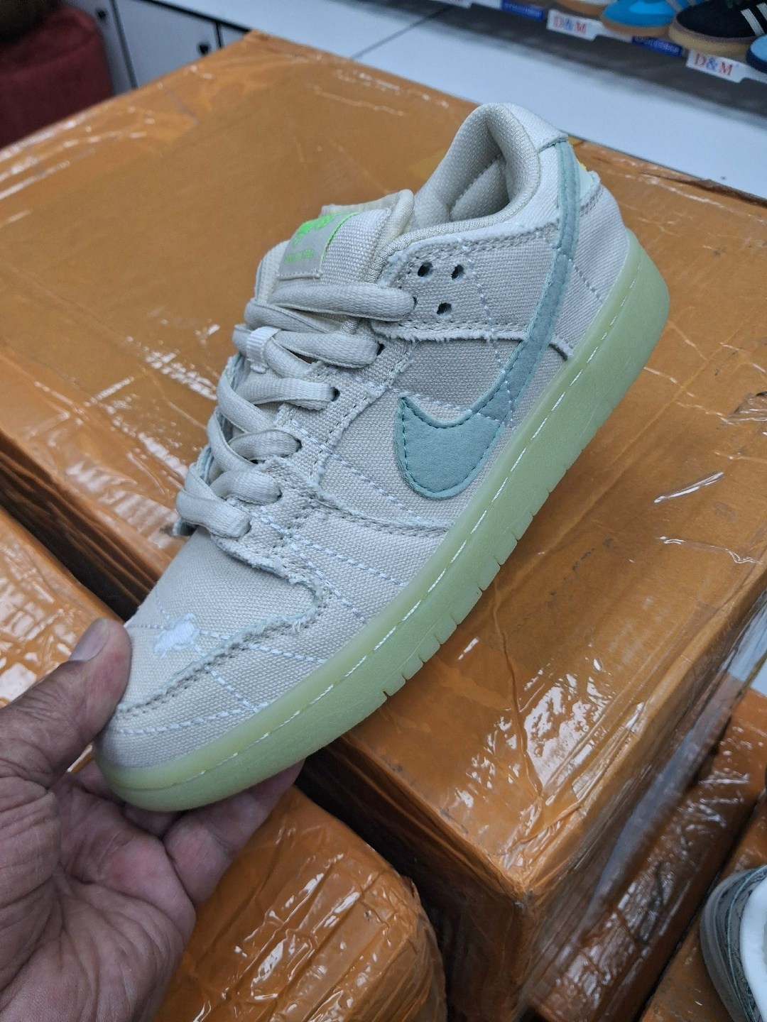 кроссовки nike sb dunk low jarritos,jarritos × nike sb dunk low,nike sb jarritos,кроссовки jarritos x nike sb dunk low,nike sb dunk low