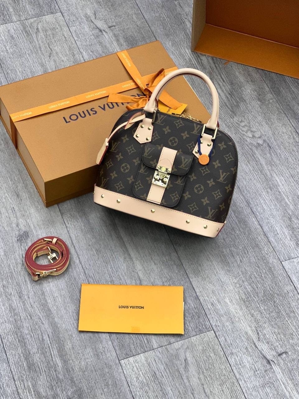 сумка louis vuitton женская,сумка louis vuitton женская m53152,сумка louis vuitton,louis vuitton сумка классические женские,сумка alma bb louis vuitton из канвы monogram