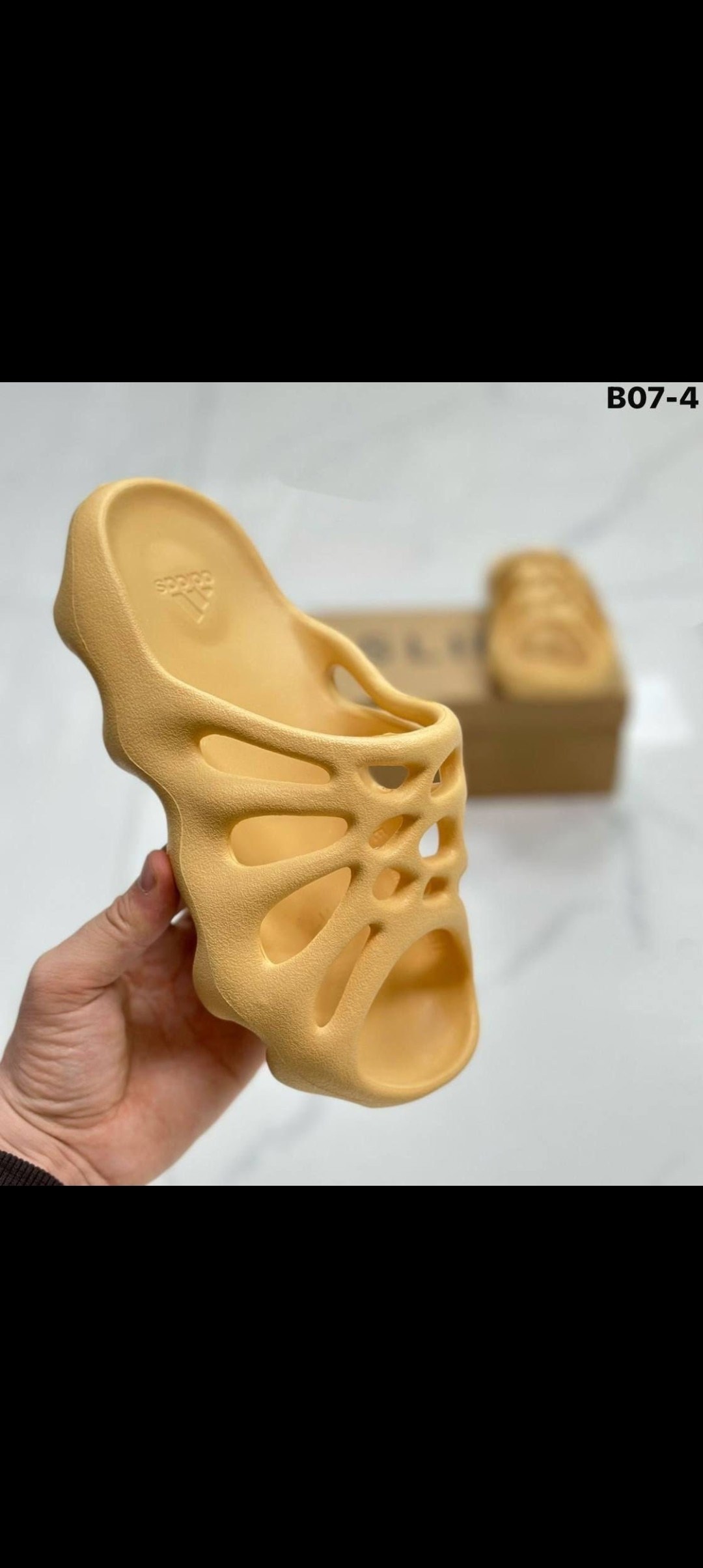 adidas yeezy foam runner,adidas yeezy foam runner stone sage,adidas yeezy foam,yeezy foam runner,adidas yeezy 450 slide