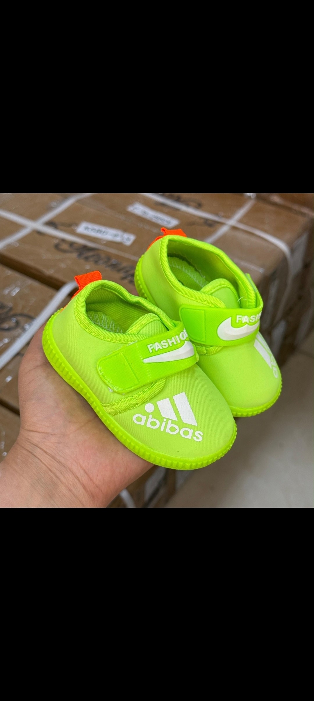 ,детские сандалии, детская,сандалии,сандалии adidas