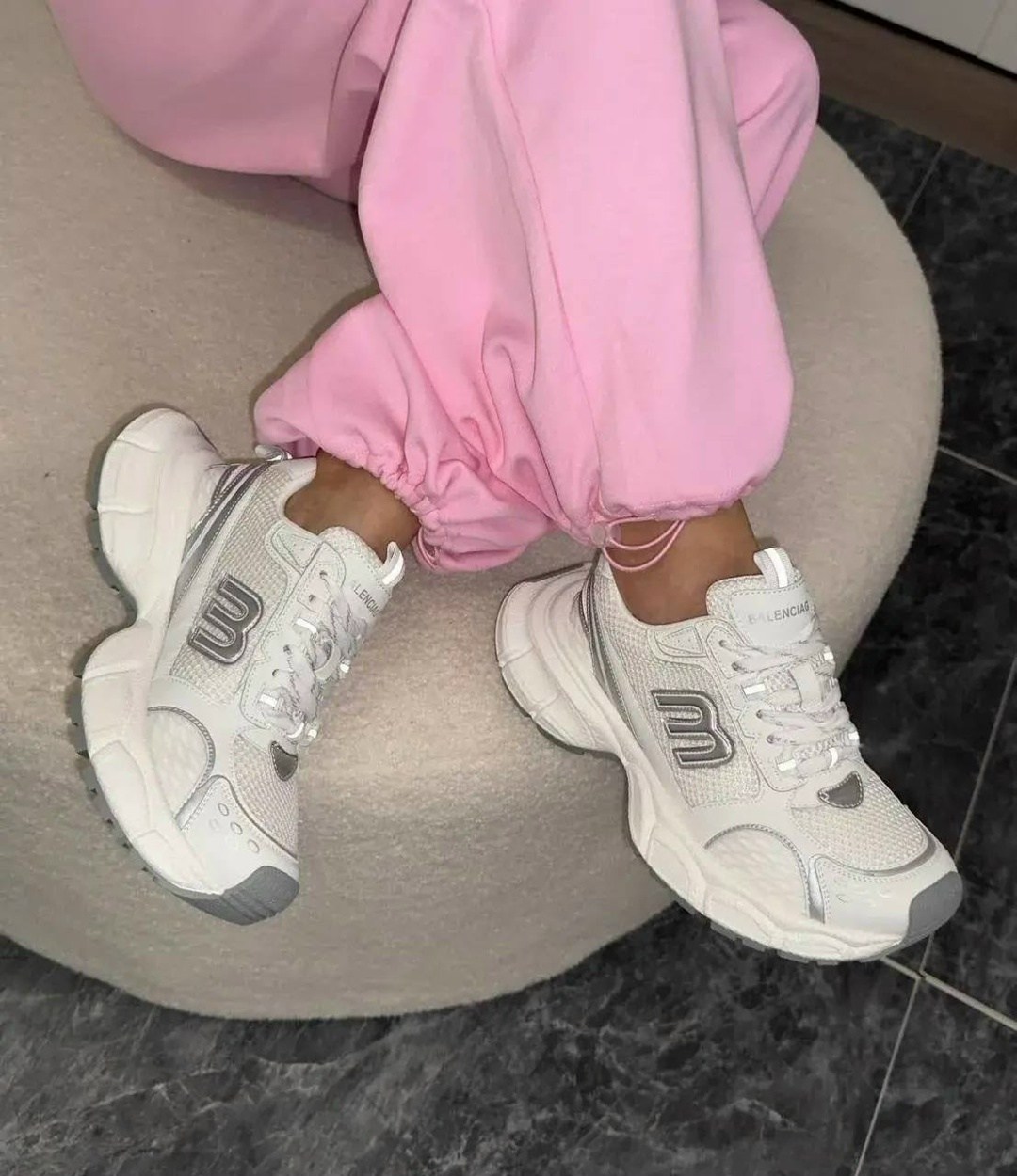 кроссовки женские balenciaga,баленсиага кроссовки в сетку,кроссовки balenciaga,женские кроссовки,кроссовки баленсиага