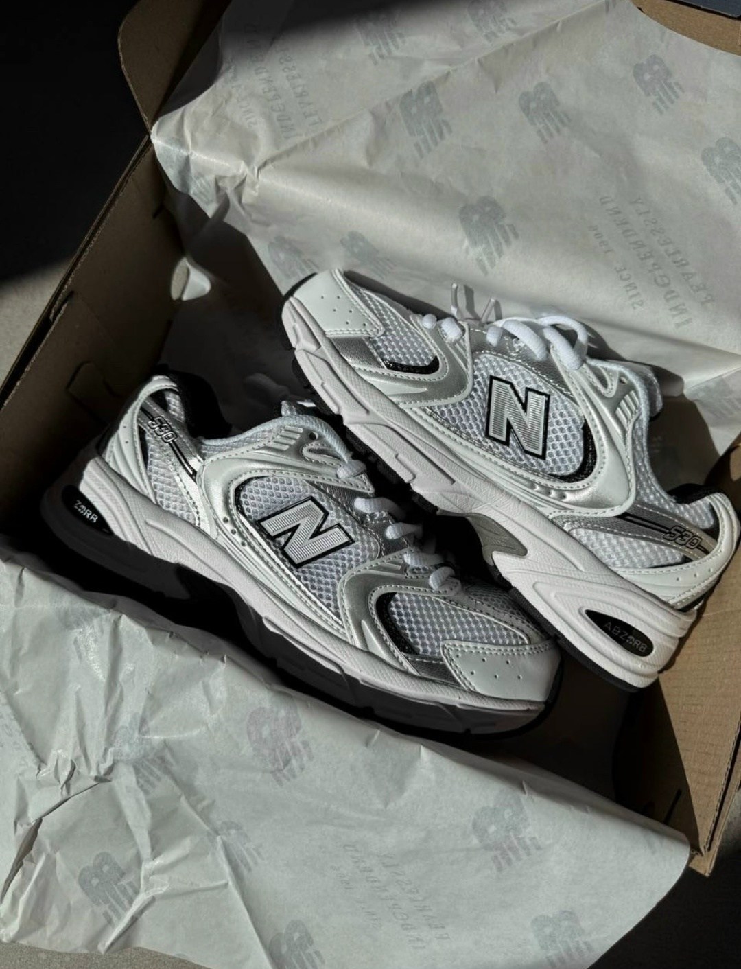 кроссовки new balance 530,кроссовки new balance 530 white silver,женские кроссовки new balance,new balance 530,белые кроссовки