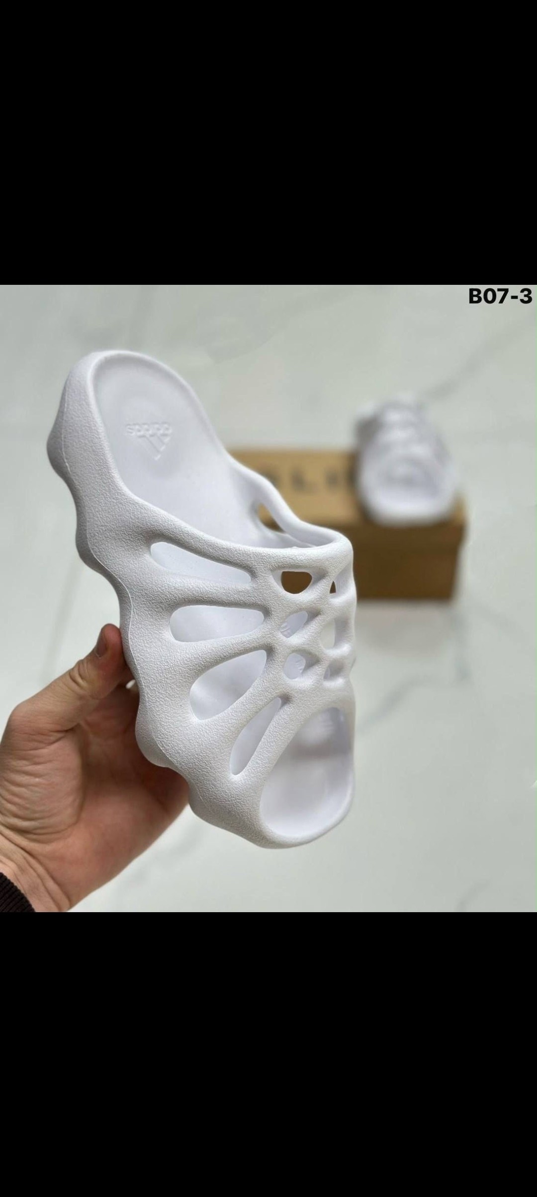 adidas yeezy foam runner,adidas yeezy foam runner stone sage,adidas yeezy foam,yeezy foam runner,adidas yeezy 450 slide