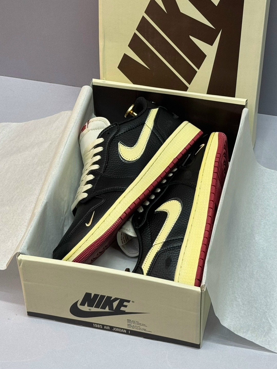 nike air jordan 1 low,air jordan 1 low og,air jordan 1 low,air jordan 1 low og ex black smoke grey,jordan 1 low