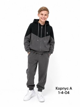 Костюм